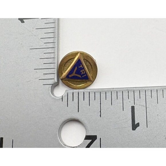 Vintage Tri-Y Tie Tack Lapel Pin YMCA Club Gold & Blue Triangle Enamel 1940s - Picture 3 of 7